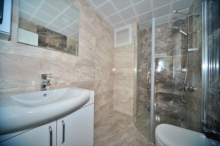 Квартира планировки 2+1 в новом комплексе Махмутлара