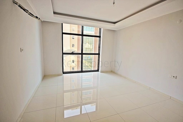 Квартира планировки 2+1 в новом комплексе Махмутлара