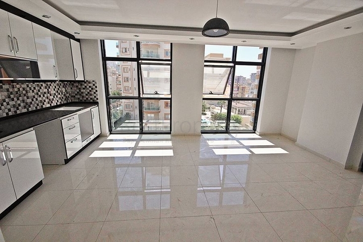 Квартира планировки 2+1 в новом комплексе Махмутлара