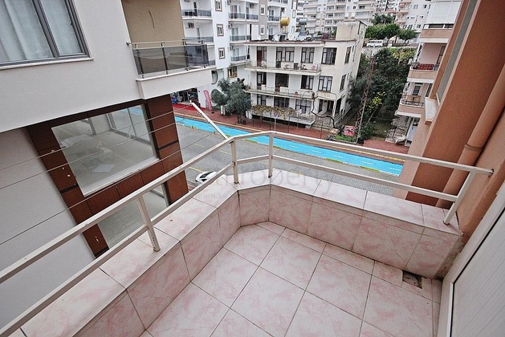 Трёхкомнатная квартира в Махмутларе по низкой цене