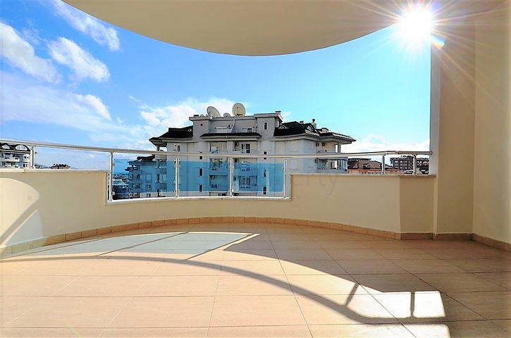 Большая квартира 2+1 для всей семьи в Джикджилли