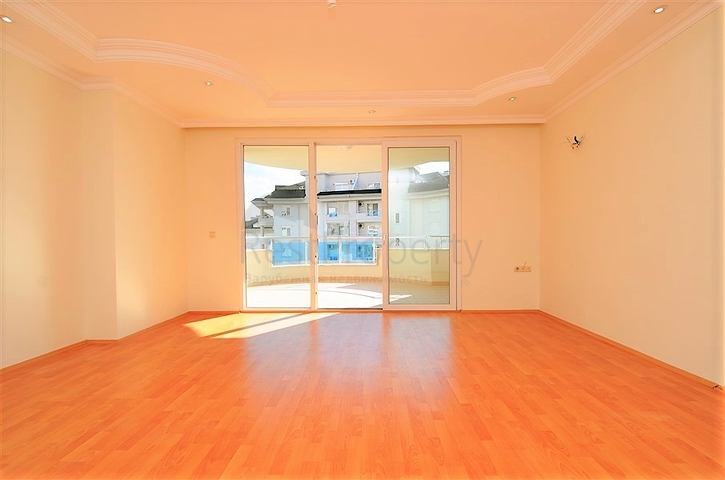 Большая квартира 2+1 для всей семьи в Джикджилли