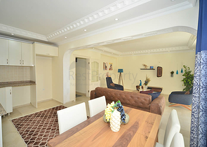 Трехкомнатная квартира в районе Махмутлар