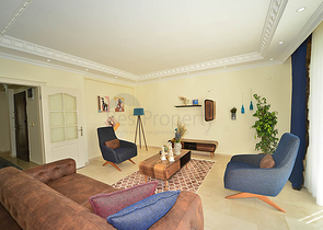 Трехкомнатная квартира в районе Махмутлар