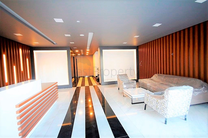 Квартира планировкой 2+1 с прямым видом на море