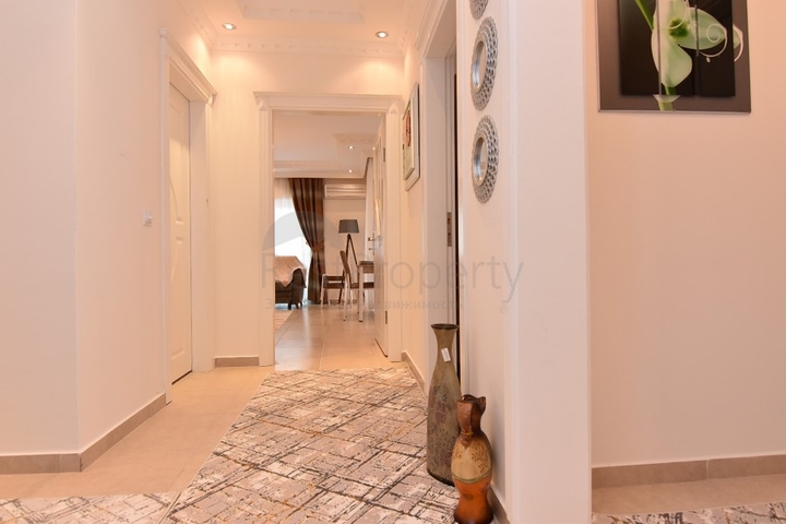 Меблированная квартира 3+1 для всей семьи в Махмутларе