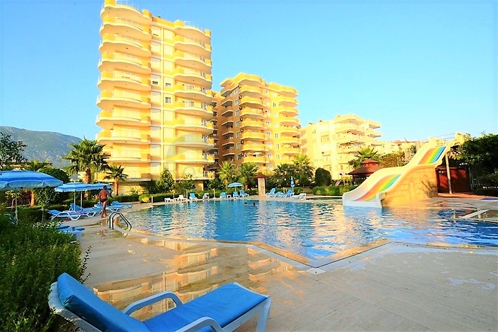 Роскошный пентхаус с прямым видом на Средиземное море