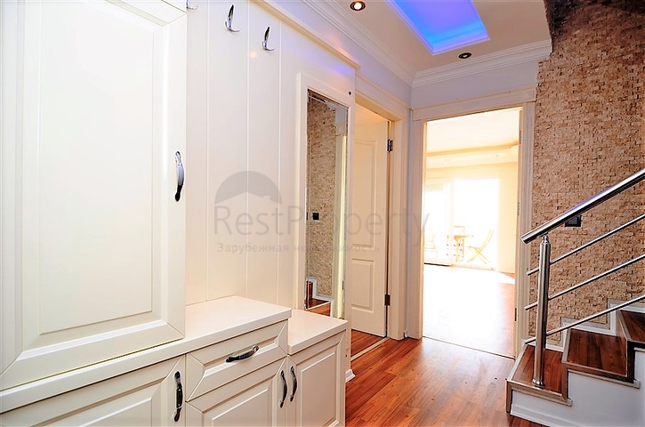 Роскошный пентхаус с прямым видом на Средиземное море