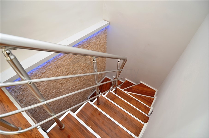 Роскошный пентхаус с прямым видом на Средиземное море