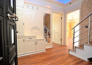 Роскошный пентхаус с прямым видом на Средиземное море