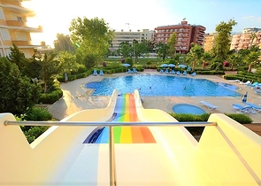 Роскошный пентхаус с прямым видом на Средиземное море