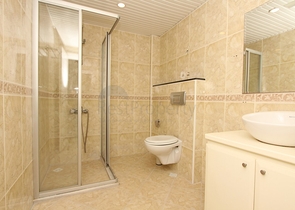 Большой пентхаус с видом на горы и море в Джикджилли