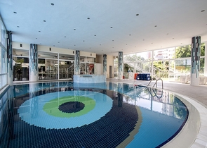 Большой пентхаус с видом на горы и море в Джикджилли