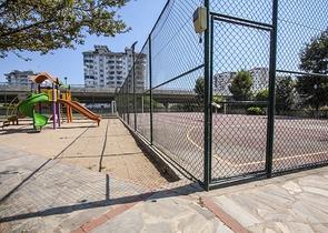 Большой пентхаус с видом на горы и море в Джикджилли