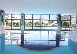 Большой пентхаус с видом на горы и море в Джикджилли