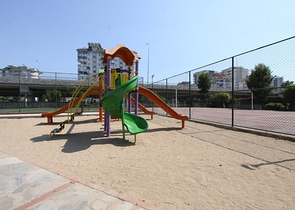 Большой пентхаус с видом на горы и море в Джикджилли