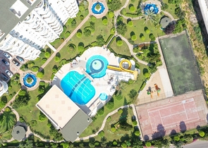 Большой пентхаус с видом на горы и море в Джикджилли