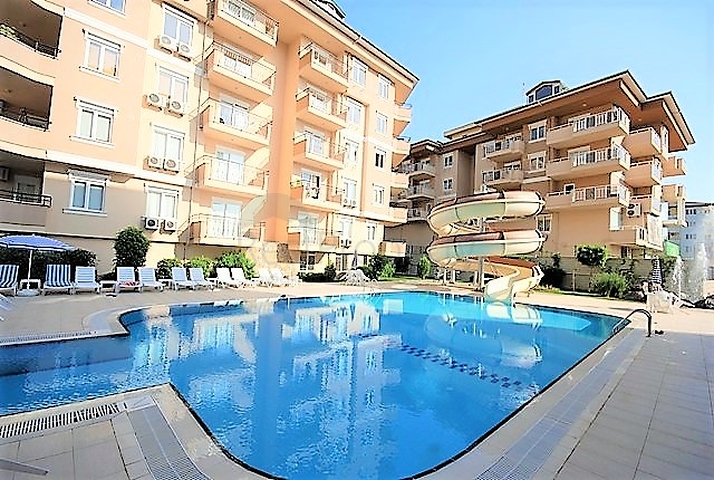 Трехкомнатная квартира в благоустроенном комплексе Обы