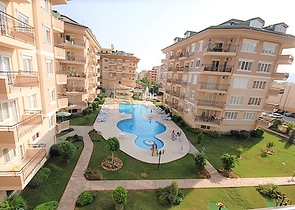 Трехкомнатная квартира в благоустроенном комплексе Обы