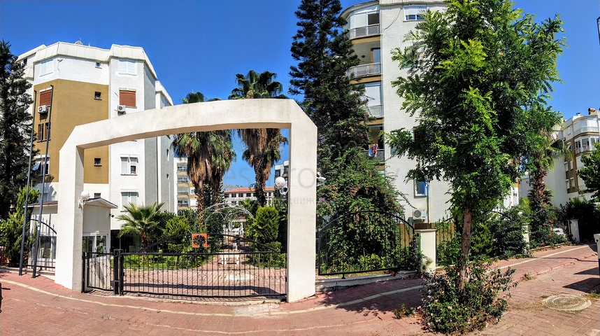 Квартира 1+1 на аренду в центре района Лиман Коньяалты  Анталья