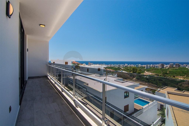 Роскошные отдельно стоящие виллы в районе Каргыджак