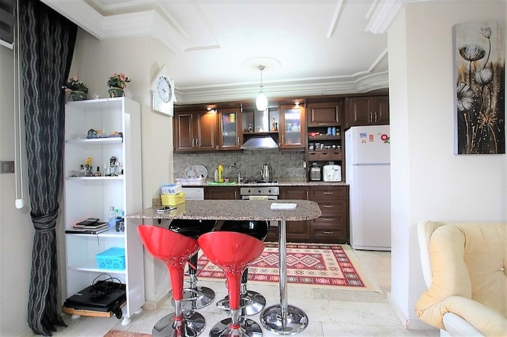 Меблированная квартира 3+1 в районе Махмутлар