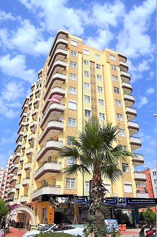 Меблированная квартира 3+1 в районе Махмутлар