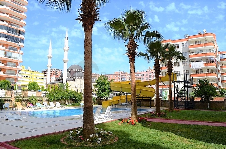 Меблированная квартира 3+1 в районе Махмутлар