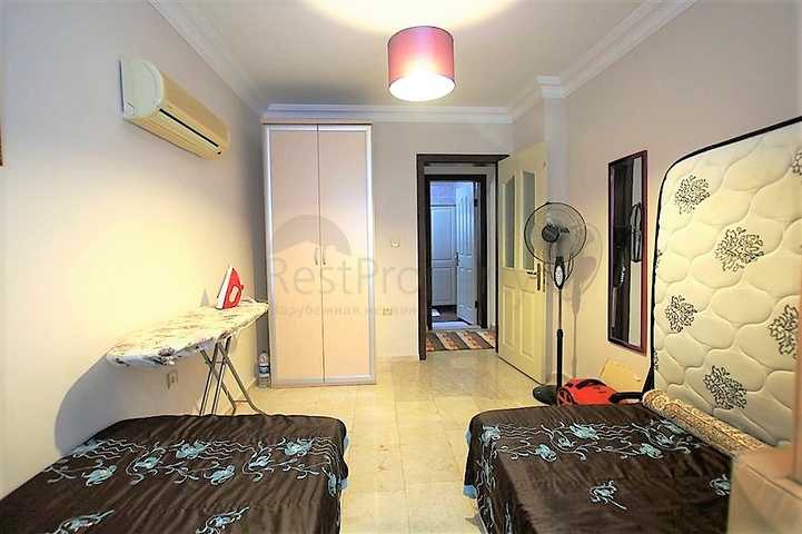 Меблированная квартира 3+1 в районе Махмутлар