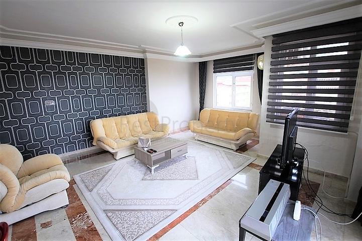 Меблированная квартира 3+1 в районе Махмутлар