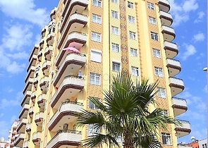 Меблированная квартира 3+1 в районе Махмутлар