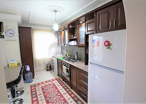 Меблированная квартира 3+1 в районе Махмутлар