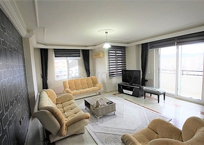 Меблированная квартира 3+1 в районе Махмутлар