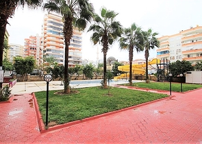 Меблированная квартира 3+1 в районе Махмутлар