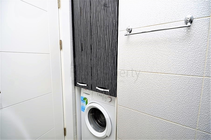 Меблированная квартира 1+1 в комплексе с богатой инфраструктурой