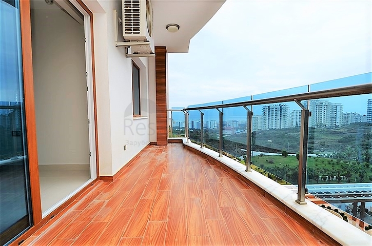 Квартира планировки 1+1 в современном комплексе Махмутлара