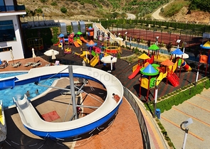 Квартира планировки 1+1 в современном комплексе Махмутлара