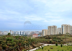 Квартира планировки 1+1 в современном комплексе Махмутлара