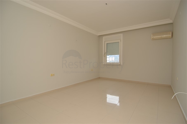 Большая квартира для всей семьи в Махмутларе