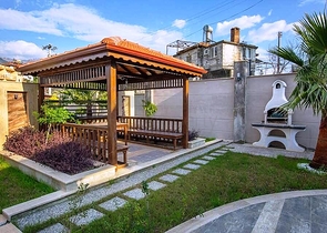 Меблированная квартира 1+1 в районе Махмутлар