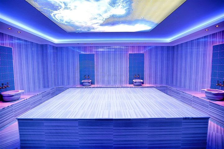 Трехкомнатная квартира в современном комплексе Тосмура