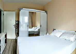 Квартира 1+1 с видом на бассейн в комплексе в Хурме Анталья