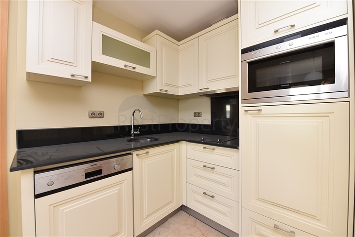 Меблированная квартира с видом на море в Каргыджаке