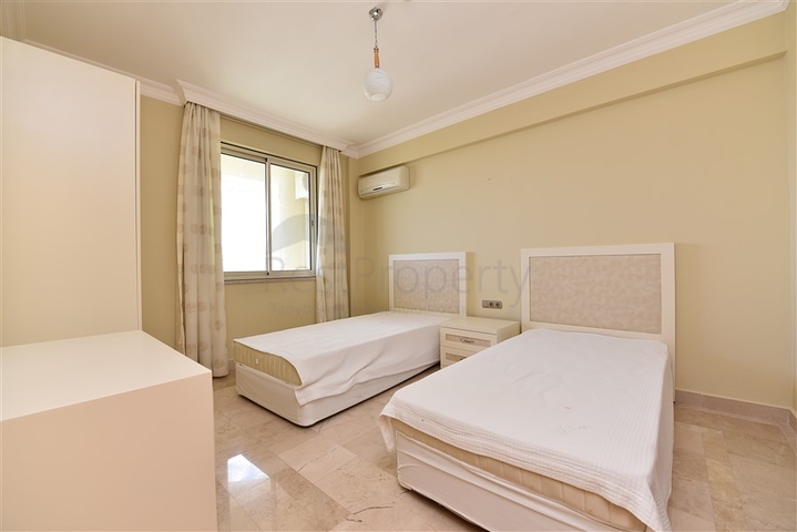 Меблированная квартира с видом на море в Каргыджаке