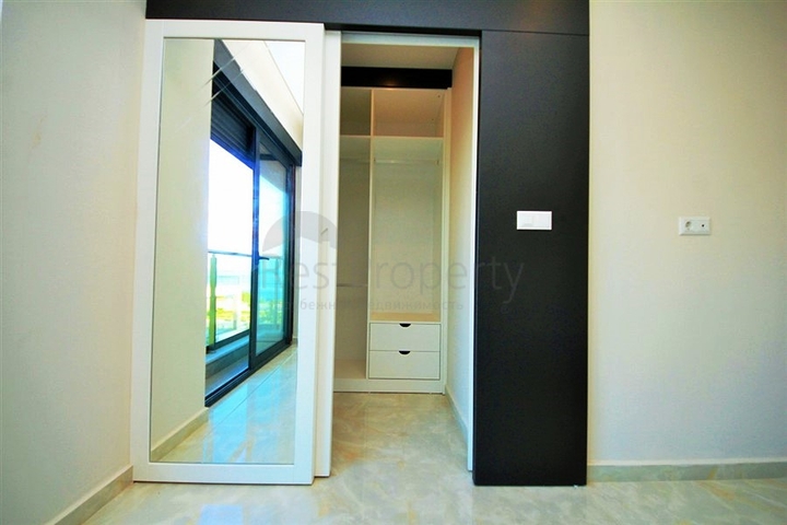 Двухкомнатная квартира с прямым видом на море в Каргыджаке