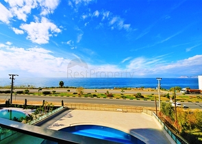 Двухкомнатная квартира с прямым видом на море в Каргыджаке