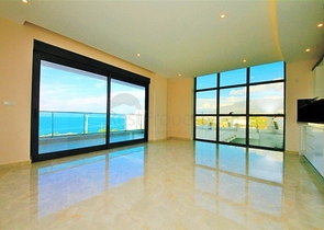 Двухкомнатная квартира с прямым видом на море в Каргыджаке