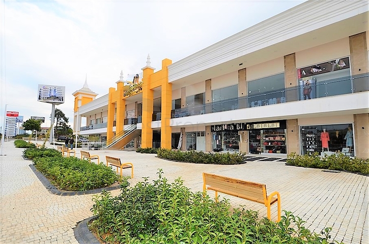 Торговое помещение в ТЦ Окурджалара