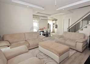 Просторный пентхаус 3+1 в Хурме Коньяалты Анталья