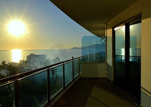 Двухкомнатная квартира с видом на море в Каргыджаке